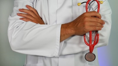 Docteur avec un stéthoscope