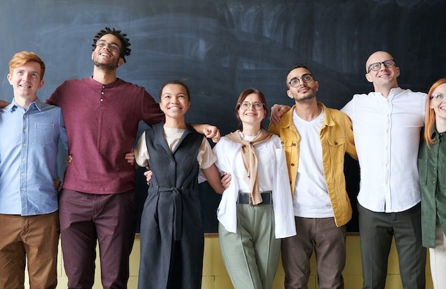 L'importance de la diversité et de l'inclusion : Cultiver un environnement harmonieux et prospère