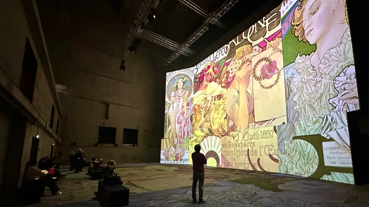 Sonovision - Quelles approches pour le Grand Palais Immersif et Éternel Mucha ?