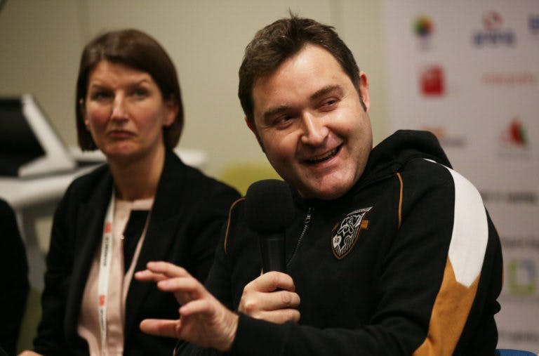 Comment Alban Dechelotte de Riot Games façonne l’avenir de l’eSport et du jeu vidéo