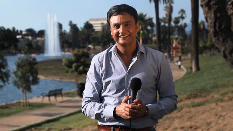 Ramzy Malouki : Le Journaliste Qui a Transformé le Reportage Hollywoodien